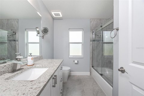 House in Rotonda, Florida 3 bedrooms, 160.81 sq.m. № 1827229 - photo 20