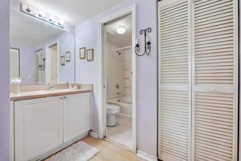 Condominio en venta en Coral Springs, Florida, 1 dormitorio, 66.52 m2 № 2078191 - foto 22