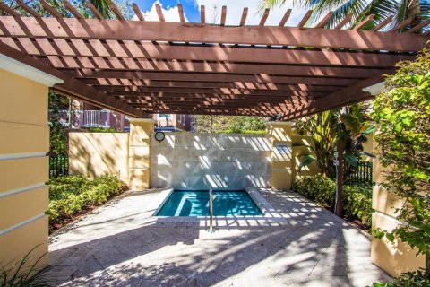 Condominio en venta en Coral Springs, Florida, 1 dormitorio, 66.52 m2 № 2078191 - foto 6