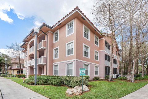 Condominio en venta en Coral Springs, Florida, 1 dormitorio, 66.52 m2 № 2078191 - foto 2