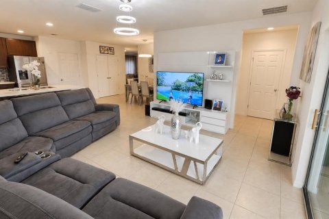 Casa en venta en Davenport, Florida, 3 dormitorios, 164.16 m2 № 2312572 - foto 26