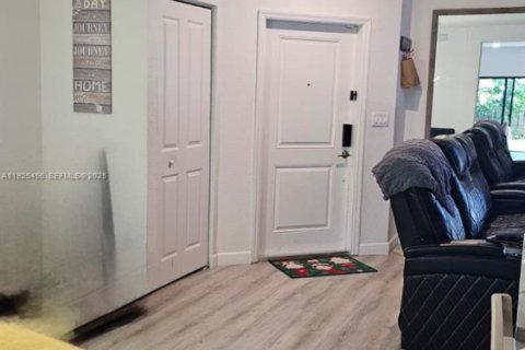 Touwnhouse à louer à Homestead, Floride: 3 chambres, 149.76 m2 № 1984005 - photo 3