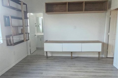 Townhouse in Homestead, Florida 3 bedrooms, 149.76 sq.m. № 1984005 - photo 25