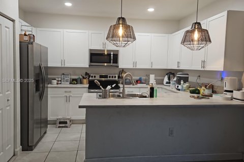 Touwnhouse à louer à Homestead, Floride: 3 chambres, 149.76 m2 № 1984005 - photo 22