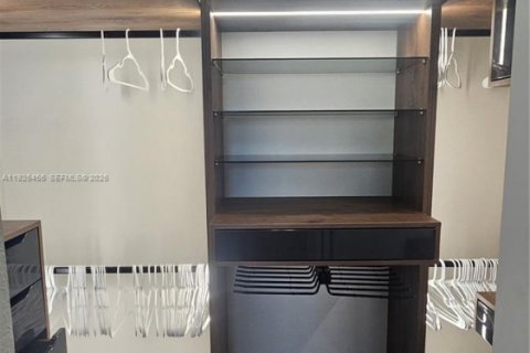 Townhouse in Homestead, Florida 3 bedrooms, 149.76 sq.m. № 1984005 - photo 23