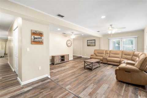 Villa ou maison à vendre à Gainesville, Floride: 3 chambres, 177.81 m2 № 1898902 - photo 5