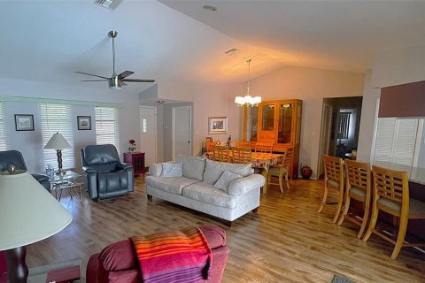 Villa ou maison à vendre à Port Charlotte, Floride: 3 chambres, 151.43 m2 № 2425360 - photo 10