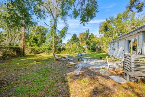 Commercial property in Tampa, Florida 4 bedrooms, 153.85 sq.m. № 2116877 - photo 3