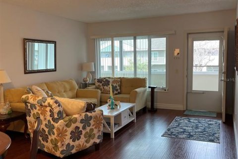 Condo in Clearwater, Florida, 2 bedrooms № 2110822 - photo 6