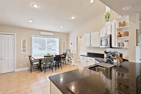 Casa en venta en Newberry, Florida, 3 dormitorios, 123.19 m2 № 2151633 - foto 8