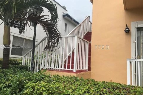 Condominio en venta en Miami Beach, Florida, 37.72 m2 № 1981041 - foto 2