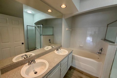 Copropriété à louer à Lake Mary, Floride: 2 chambres, 137.31 m2 № 2433246 - photo 14