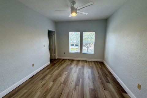 Copropriété à louer à Lake Mary, Floride: 2 chambres, 137.31 m2 № 2433246 - photo 17