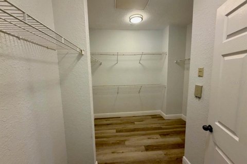Copropriété à louer à Lake Mary, Floride: 2 chambres, 137.31 m2 № 2433246 - photo 12