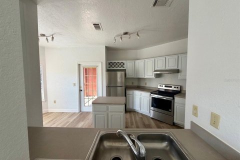 Copropriété à louer à Lake Mary, Floride: 2 chambres, 137.31 m2 № 2433246 - photo 7