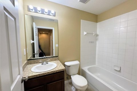 Townhouse in Pinellas Park, Florida 3 bedrooms, 149.57 sq.m. № 2394458 - photo 21