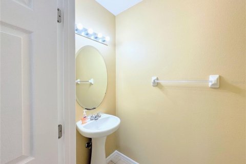 Townhouse in Pinellas Park, Florida 3 bedrooms, 149.57 sq.m. № 2394458 - photo 14