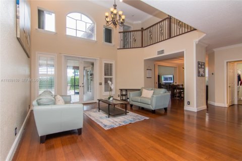 Villa ou maison à vendre à Pembroke Pines, Floride: 5 chambres, 352.29 m2 № 1996806 - photo 24