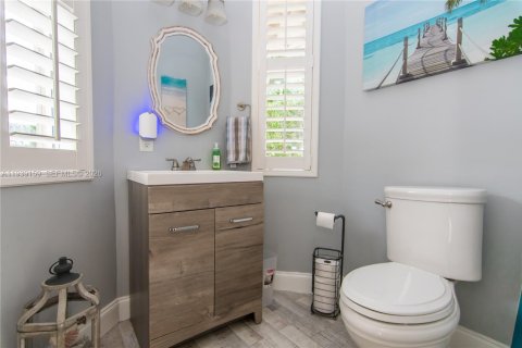 Villa ou maison à vendre à Pembroke Pines, Floride: 5 chambres, 352.29 m2 № 1996806 - photo 18