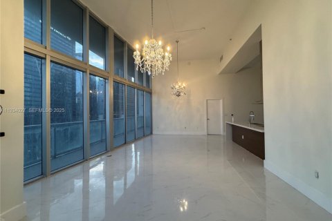 Condominio en venta en Miami, Florida, 3 dormitorios, 173.73 m2 № 1992391 - foto 10