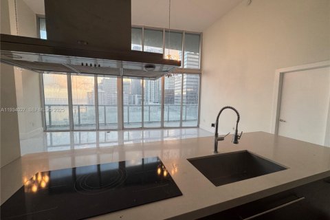 Condominio en venta en Miami, Florida, 3 dormitorios, 173.73 m2 № 1992391 - foto 13