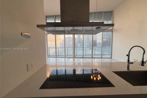 Condominio en venta en Miami, Florida, 3 dormitorios, 173.73 m2 № 1992391 - foto 14