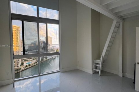Condominio en venta en Miami, Florida, 3 dormitorios, 173.73 m2 № 1992391 - foto 25