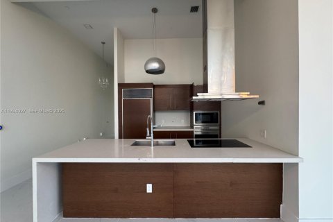 Condominio en venta en Miami, Florida, 3 dormitorios, 173.73 m2 № 1992391 - foto 16