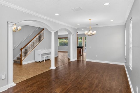 House in STONEYBROOK HILLS in Mount Dora, Florida 4 bedrooms, 299.05 sq.m. № 2280644 - photo 6