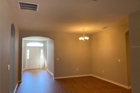 Casa en alquiler en Haines City, Florida, 4 dormitorios, 237.64 m2 № 2220660 - foto 3