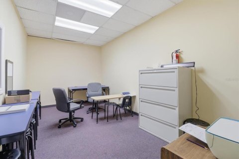 Commercial property in Inverness, Florida 126.9 sq.m. № 2098036 - photo 21