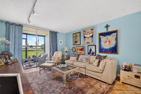 Condo in Margate, Florida, 1 bedroom № 2185952 - photo 11