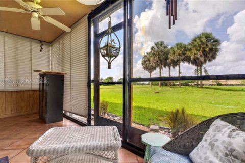 Condo in Margate, Florida, 1 bedroom № 2185952 - photo 25