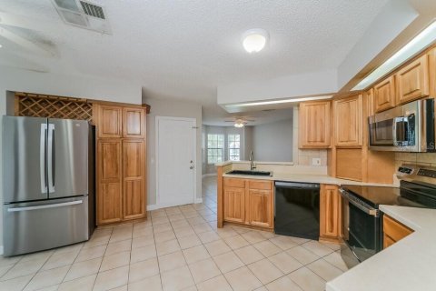 Villa ou maison à louer à Orlando, Floride: 3 chambres, 142.7 m2 № 2258197 - photo 7