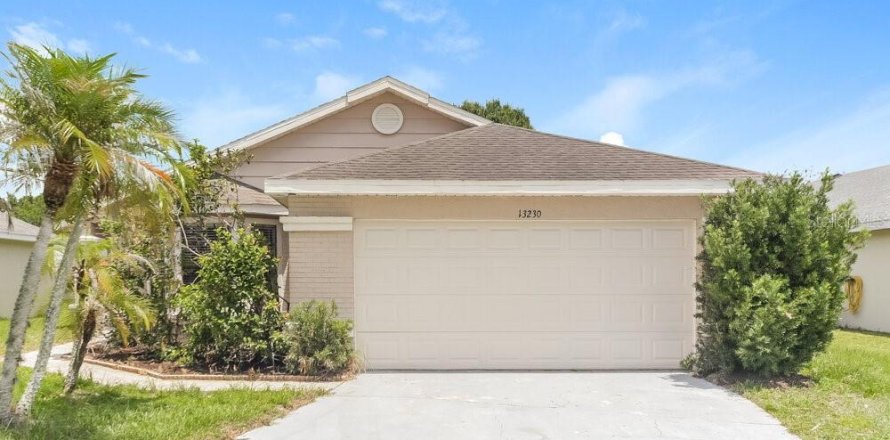 Villa ou maison à Orlando, Floride 3 chambres, 142.7 m2 № 2258197