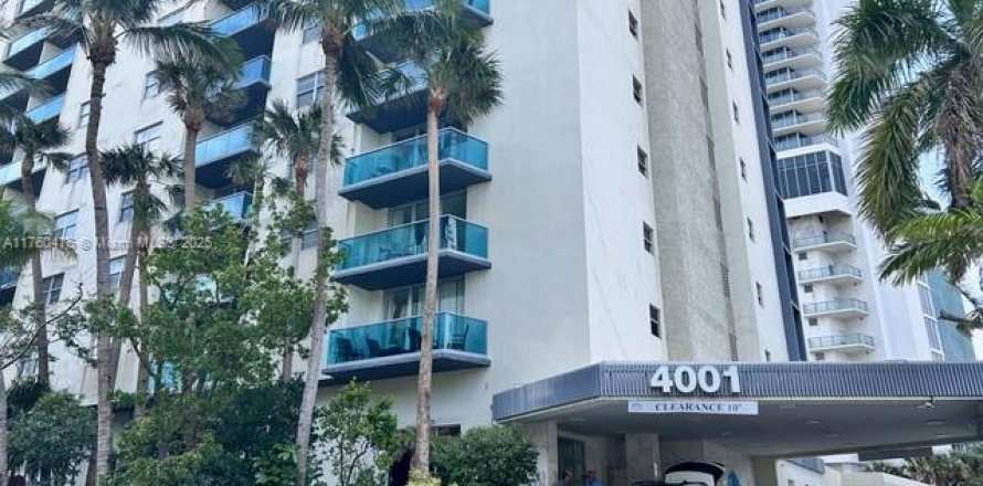 Condo in Hollywood, Florida, 1 bedroom  № 1716054
