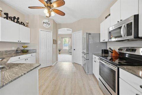 Casa en venta en Ocala, Florida, 4 dormitorios, 212.37 m2 № 2123426 - foto 6