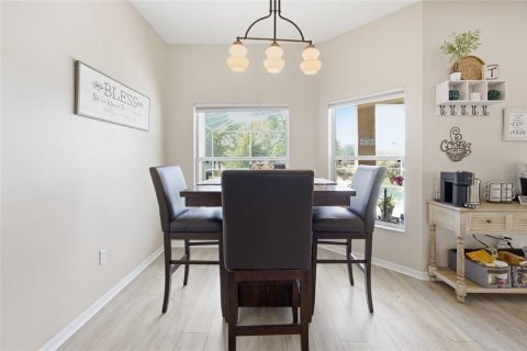 Casa en venta en Ocala, Florida, 4 dormitorios, 212.37 m2 № 2123426 - foto 10
