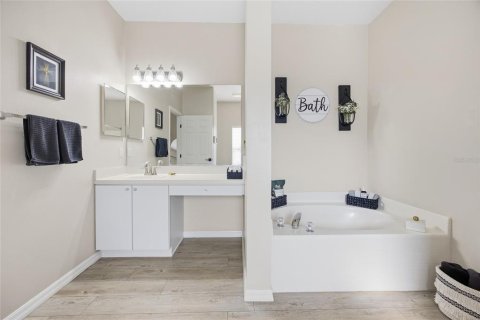 Casa en venta en Ocala, Florida, 4 dormitorios, 212.37 m2 № 2123426 - foto 21
