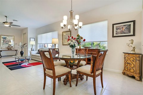 Купить виллу или дом в Уэст-Палм-Бич, Флорида 3 спальни, 167.5м2, № 1997132 - фото 10