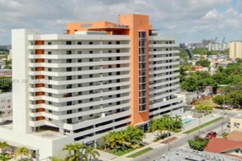 Купить кондоминиум в Майами, Флорида 2 спальни, 91.42м2, № 2043808 - фото 14