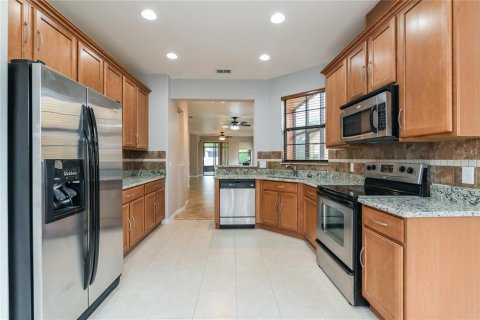 Casa en venta en Kissimmee, Florida, 2 dormitorios, 143.81 m2 № 1680281 - foto 6