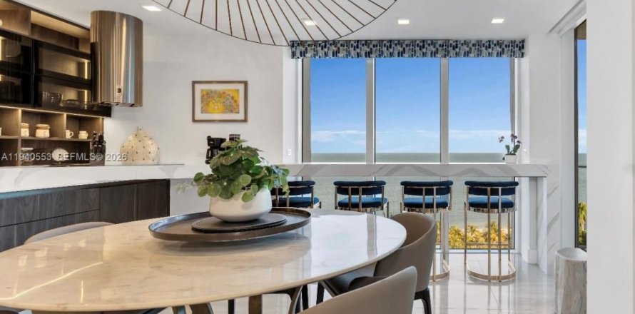 Condo à Key Biscayne, Floride, 2 chambres  № 2001289