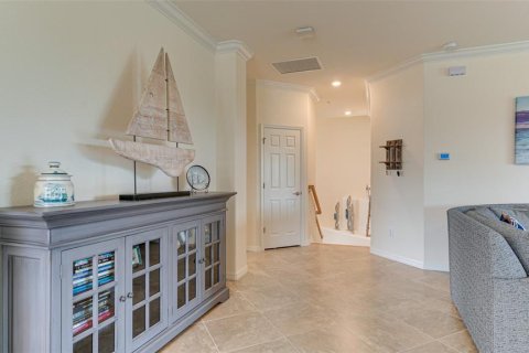 Condo in Lakewood Ranch, Florida, 3 bedrooms in LAKEWOOD NATIONAL  № 624039 - photo 14
