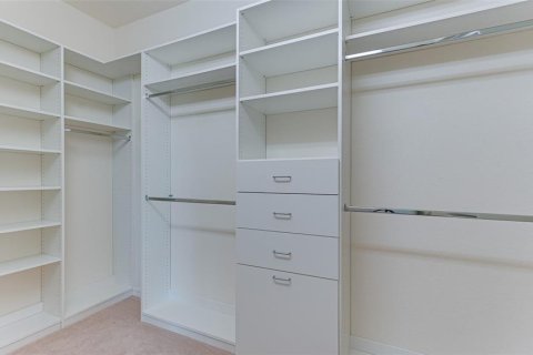 Condo in Lakewood Ranch, Florida, 3 bedrooms in LAKEWOOD NATIONAL  № 624039 - photo 20