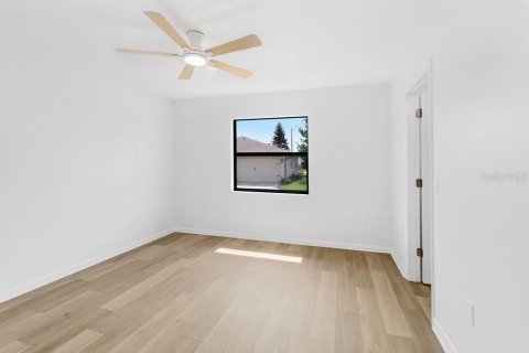 House in Lakeland, Florida 2 bedrooms, 126.9 sq.m. № 2200120 - photo 19