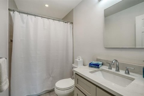 Condominio en venta en Longboat Key, Florida, 2 dormitorios, 121.89 m2 № 1904834 - foto 28