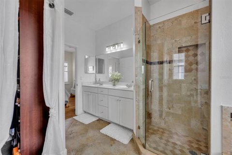 House in Orlando, Florida 3 bedrooms, 171.96 sq.m. № 1899243 - photo 23
