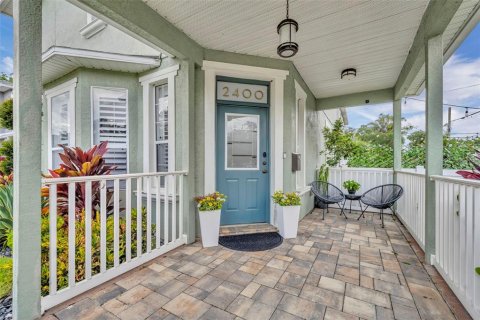 House in Orlando, Florida 3 bedrooms, 171.96 sq.m. № 1899243 - photo 3