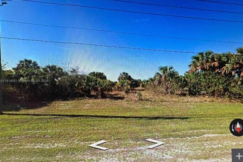 Terrain à vendre à Palm Bay, Floride № 1935425 - photo 1